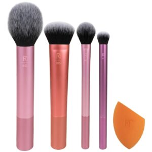 Real Techniques 5 Piece Everyday Essentials Makeup Brush Set, Includes 4 Brushes & Makeup Sponge, For Foundation, Blush, Bronzer, Contour, Eyeshadow, & Powder, Travel Gift Set, Cruelty-Free & Vegan